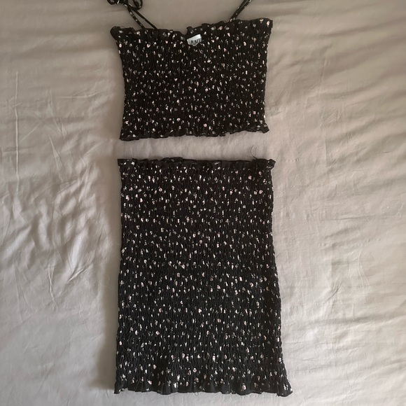 Princess Polly floral top and skirt set - Picture 4 of 4